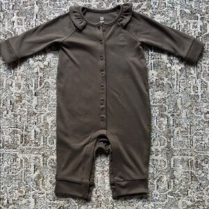 Baby Gap Onesie, Size 3-6 Months, Never Worn 🤎